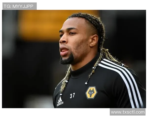 足球明星断眉高清图片欣赏揭秘他们独特魅力与风格的背后故事